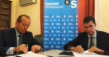 Los colegiados del ICABJerez se podrán beneficiar de los productos y servicios financieros que ofrece Banco Sabadell