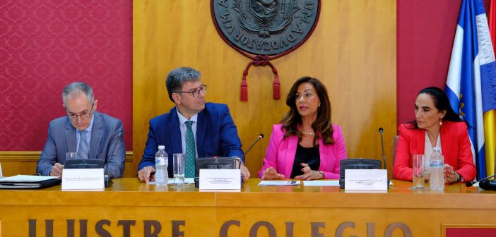 Curso de Derecho Laboral. Sancristóbal y Pérez Sibón protagonizaron la jornada